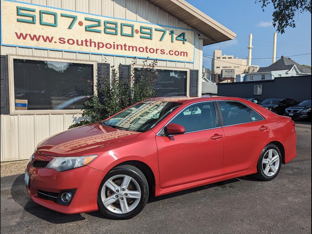 Used 2013 Toyota Camry 4dr Sdn I4 Auto XLE (Natl) for Sale in Rochester