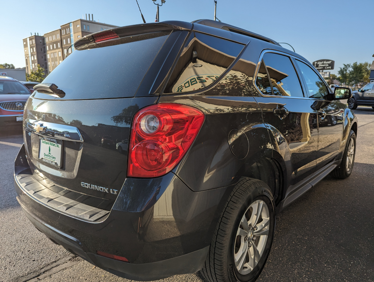 2013 Chevrolet Equinox photo 3