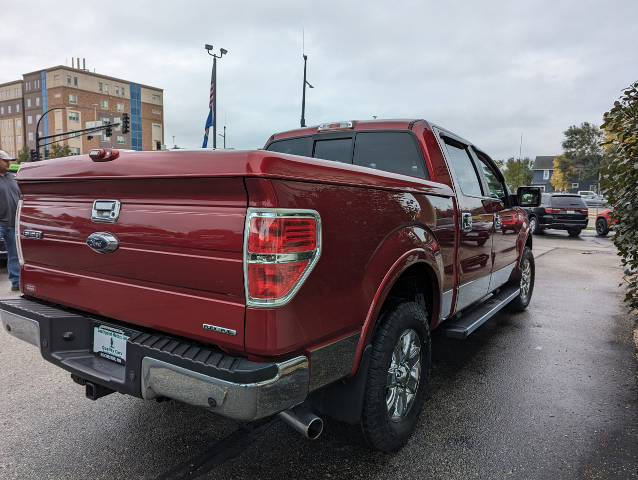 Ford F-150 4WD SuperCrew 145" Lariat 2014 Ford F-150 4WD SuperCrew 145" Lariat 2014