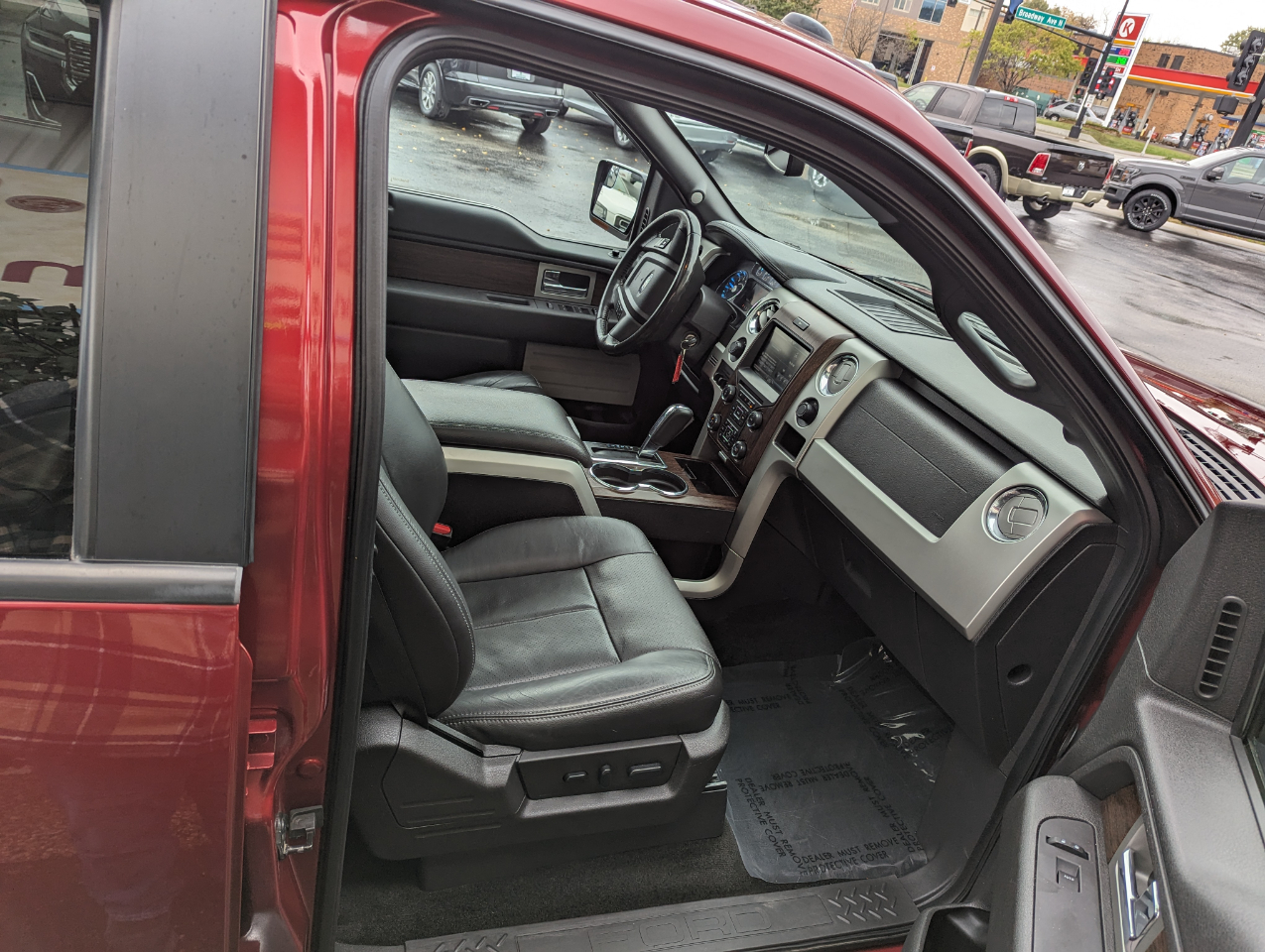 Ford F-150 4WD SuperCrew 145" Lariat 2014 Ford F-150 4WD SuperCrew 145" Lariat 2014