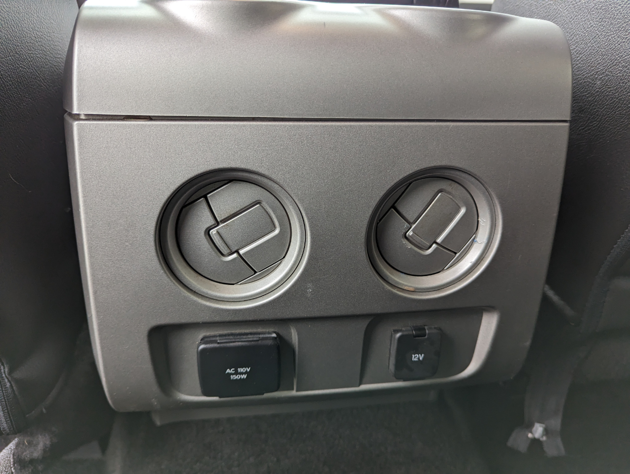 Ford F-150 4WD SuperCrew 145" Lariat 2014 Ford F-150 4WD SuperCrew 145" Lariat 2014