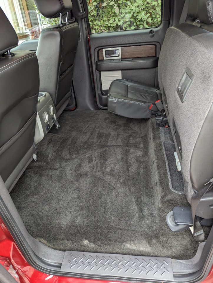 Ford F-150 4WD SuperCrew 145" Lariat 2014 Ford F-150 4WD SuperCrew 145" Lariat 2014