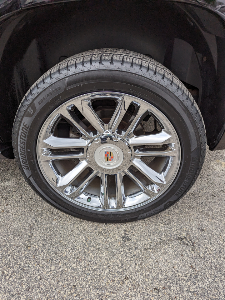 Cadillac Escalade AWD 4dr Platinum Edition 2013 Cadillac Escalade AWD 4dr Platinum Edition 2013
