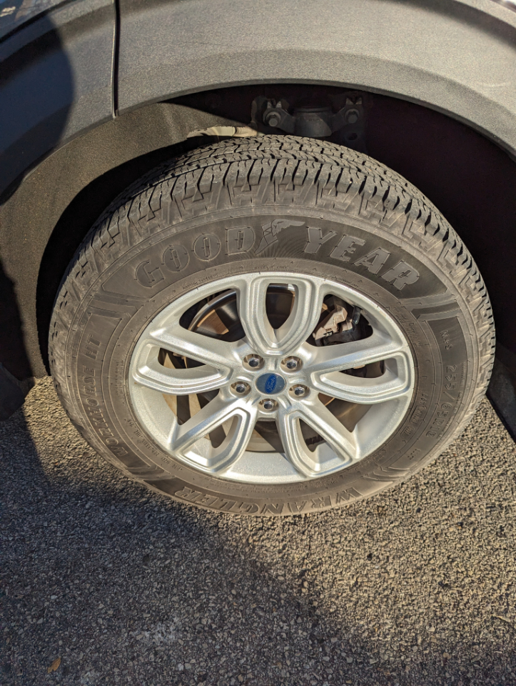 Ford Explorer Base 4WD 2020 Ford Explorer Base 4WD 2020