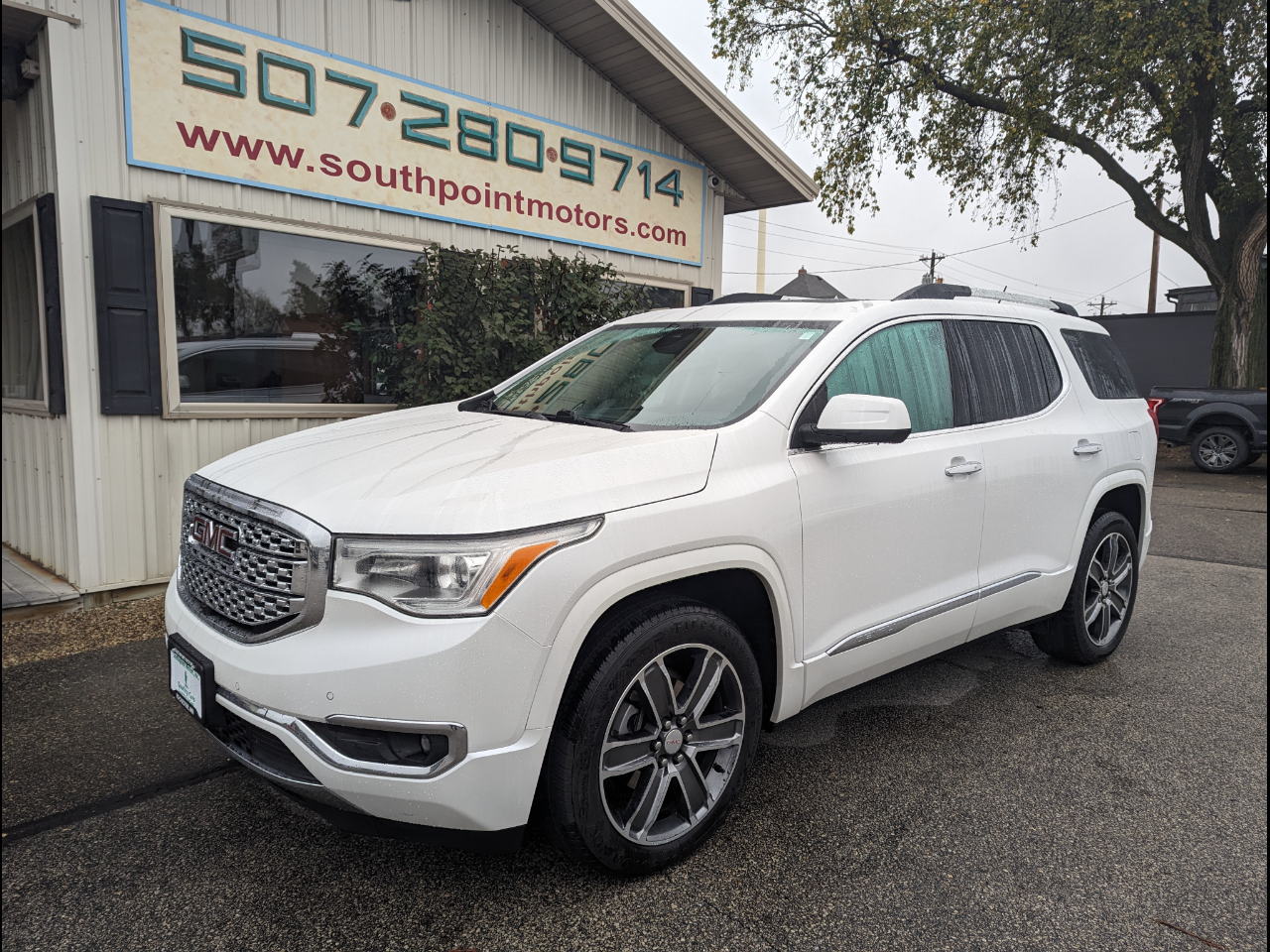 2017 GMC Acadia AWD 4dr Denali