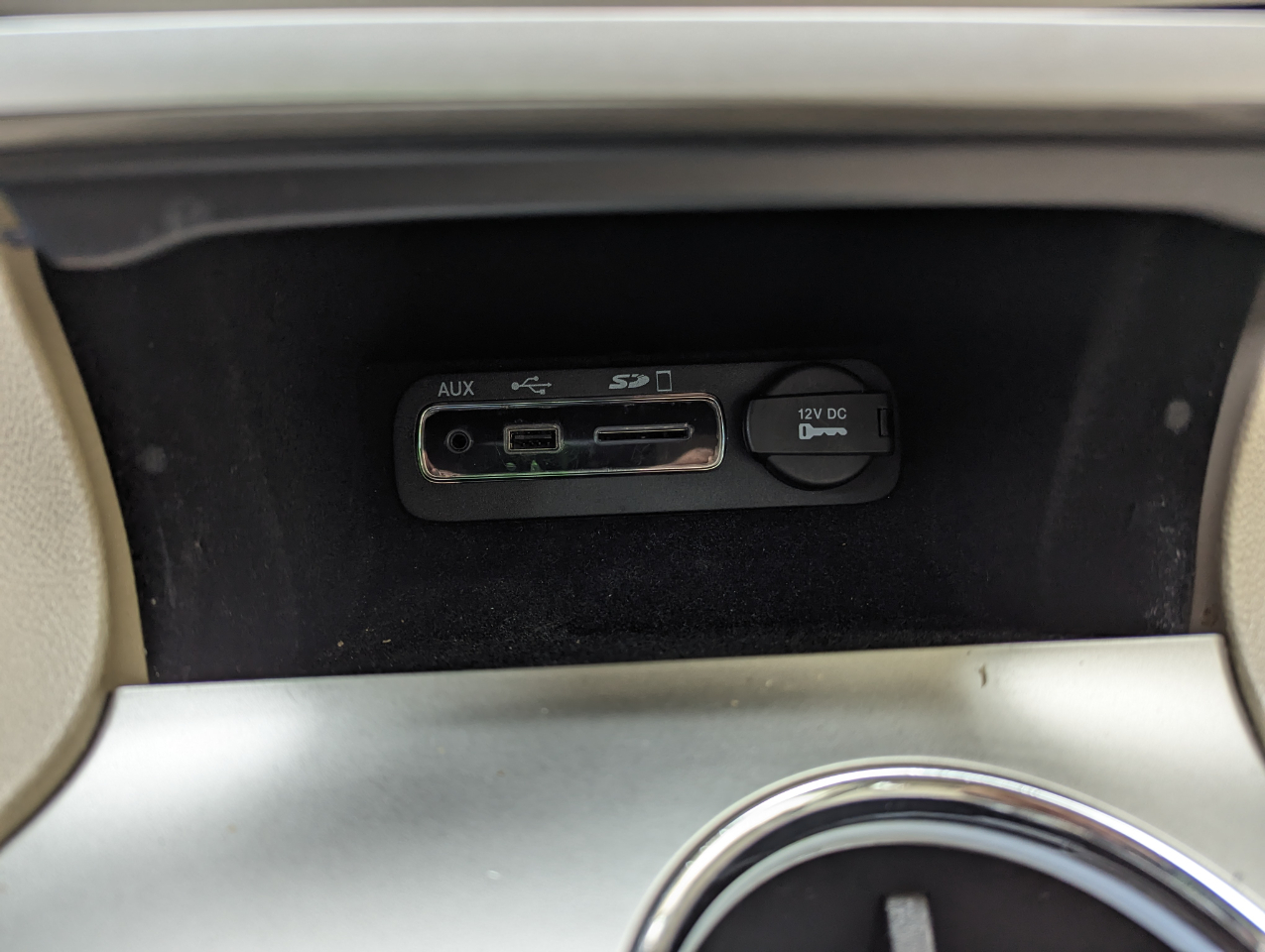 Jeep Grand Cherokee 4WD 4dr Limited 2014 Jeep Grand Cherokee 4WD 4dr Limited 2014