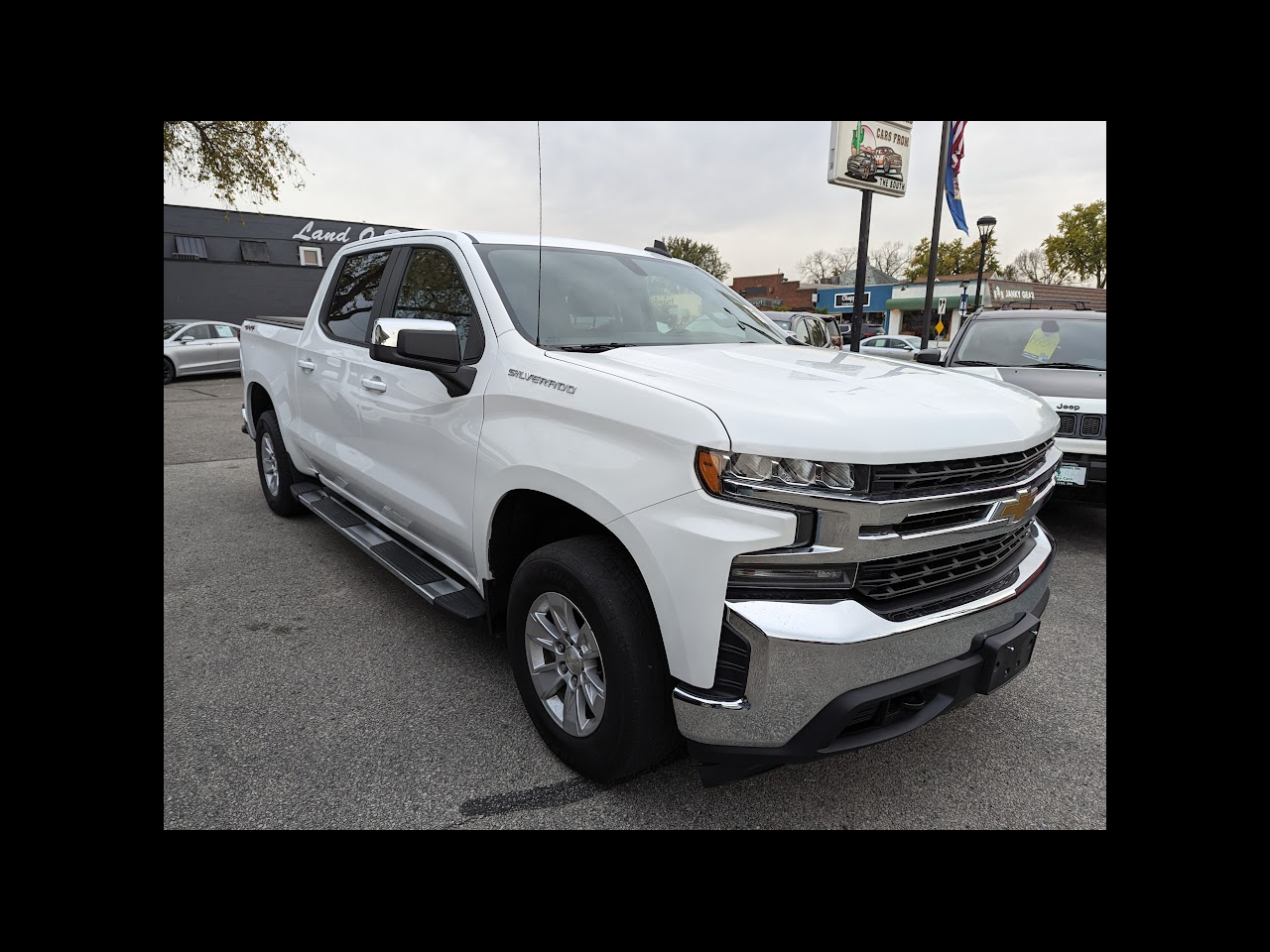 2019 Chevrolet Silverado 1500 4WD Crew Cab 147" LT