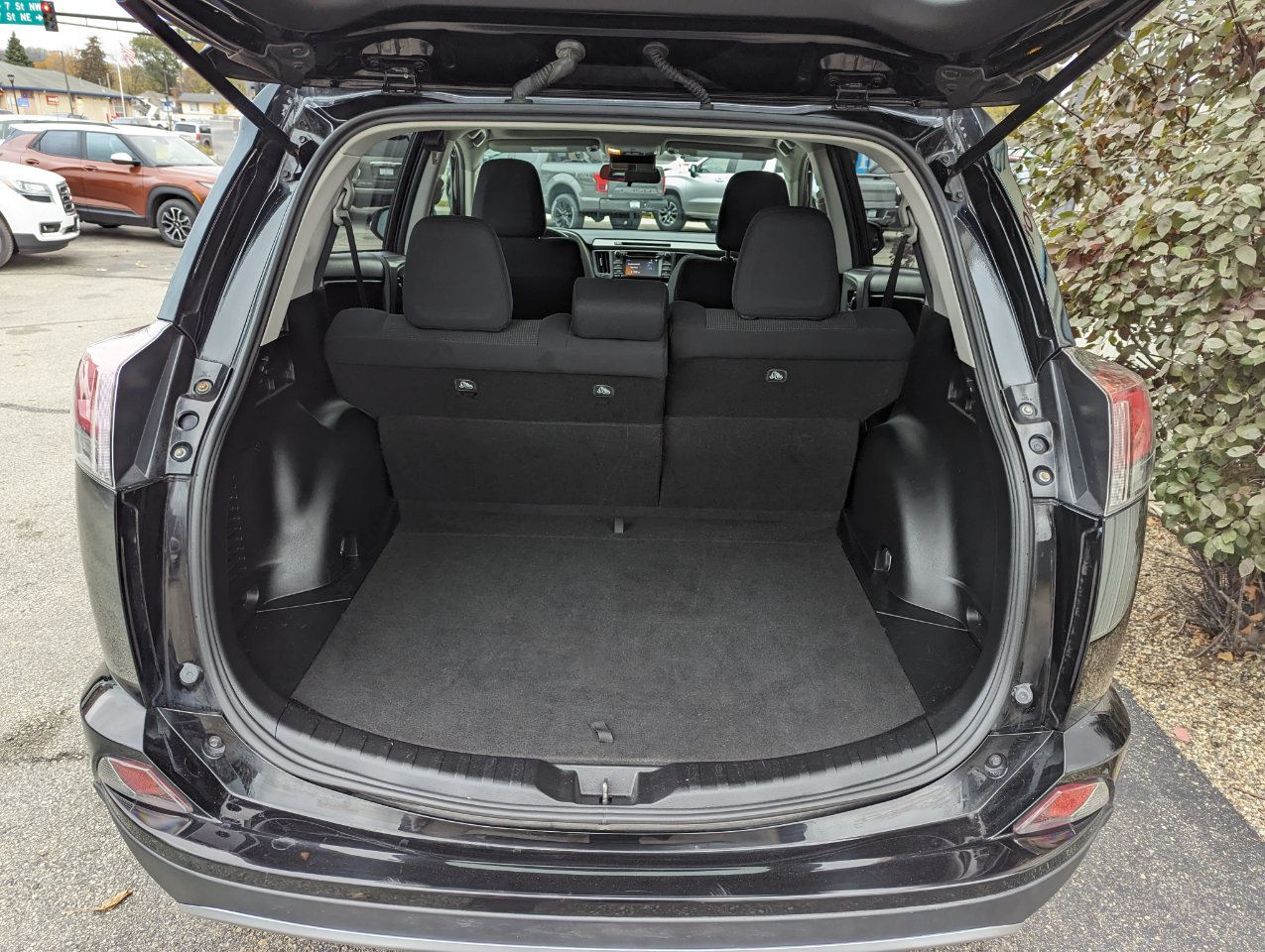 Toyota RAV4 Adventure AWD (Natl) 2018 Toyota RAV4 Adventure AWD (Natl) 2018