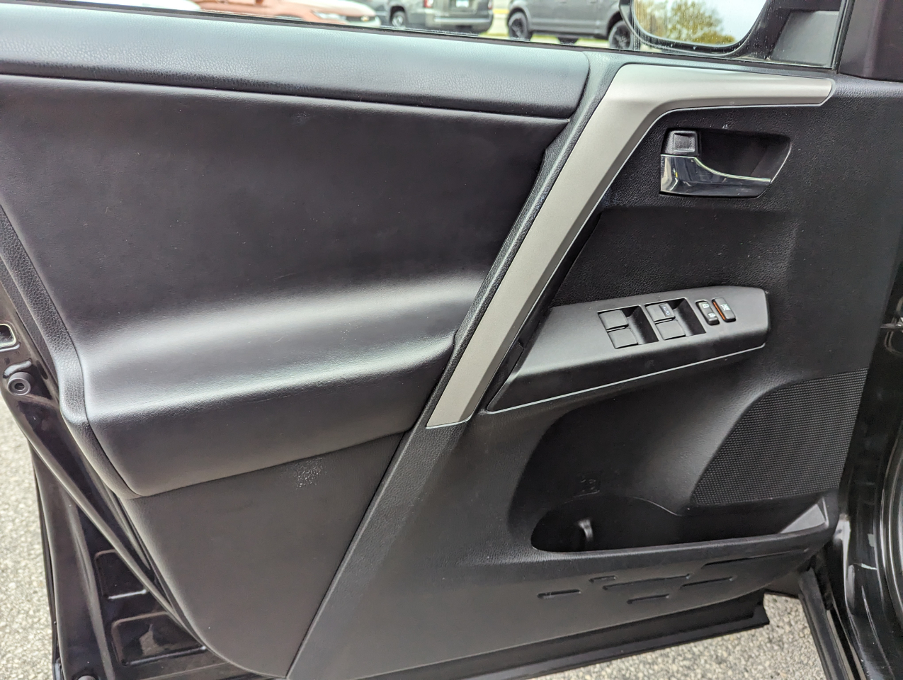 Toyota RAV4 Adventure AWD (Natl) 2018 Toyota RAV4 Adventure AWD (Natl) 2018