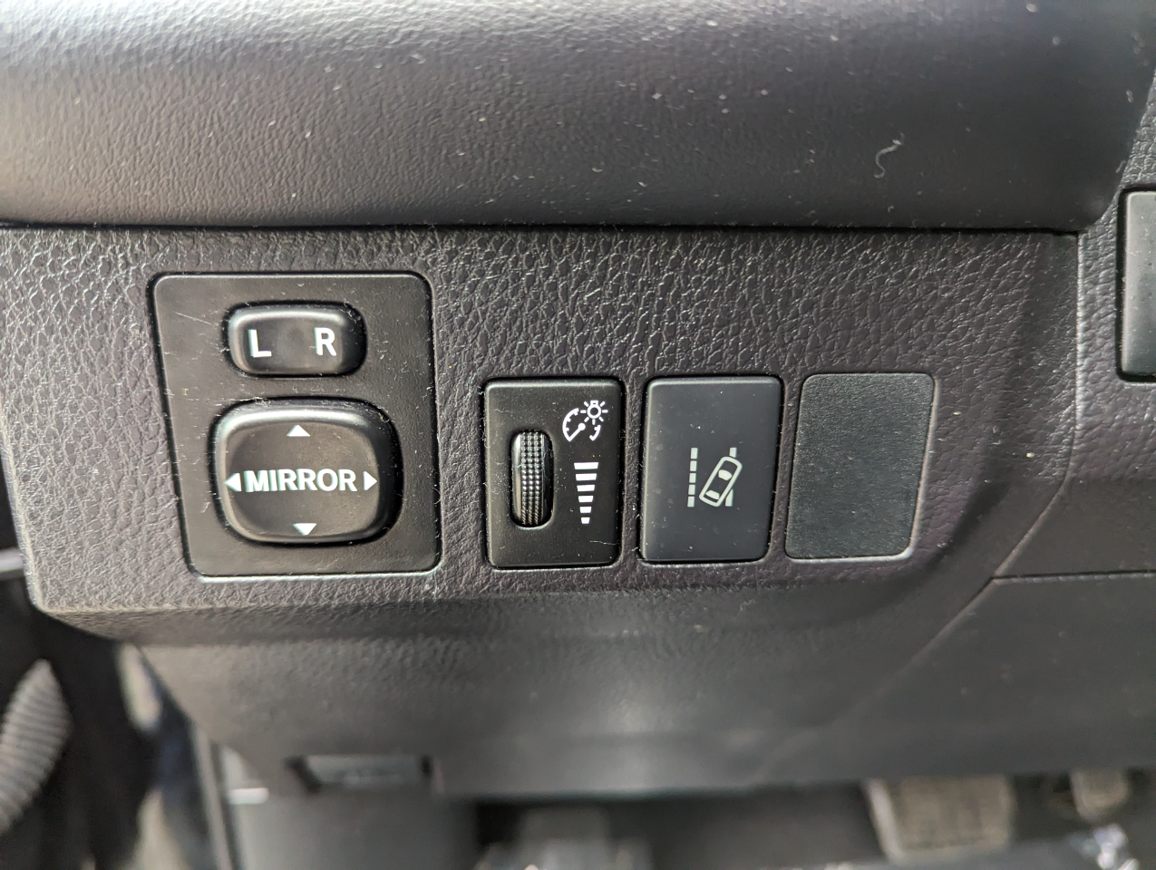 Toyota RAV4 Adventure AWD (Natl) 2018 Toyota RAV4 Adventure AWD (Natl) 2018