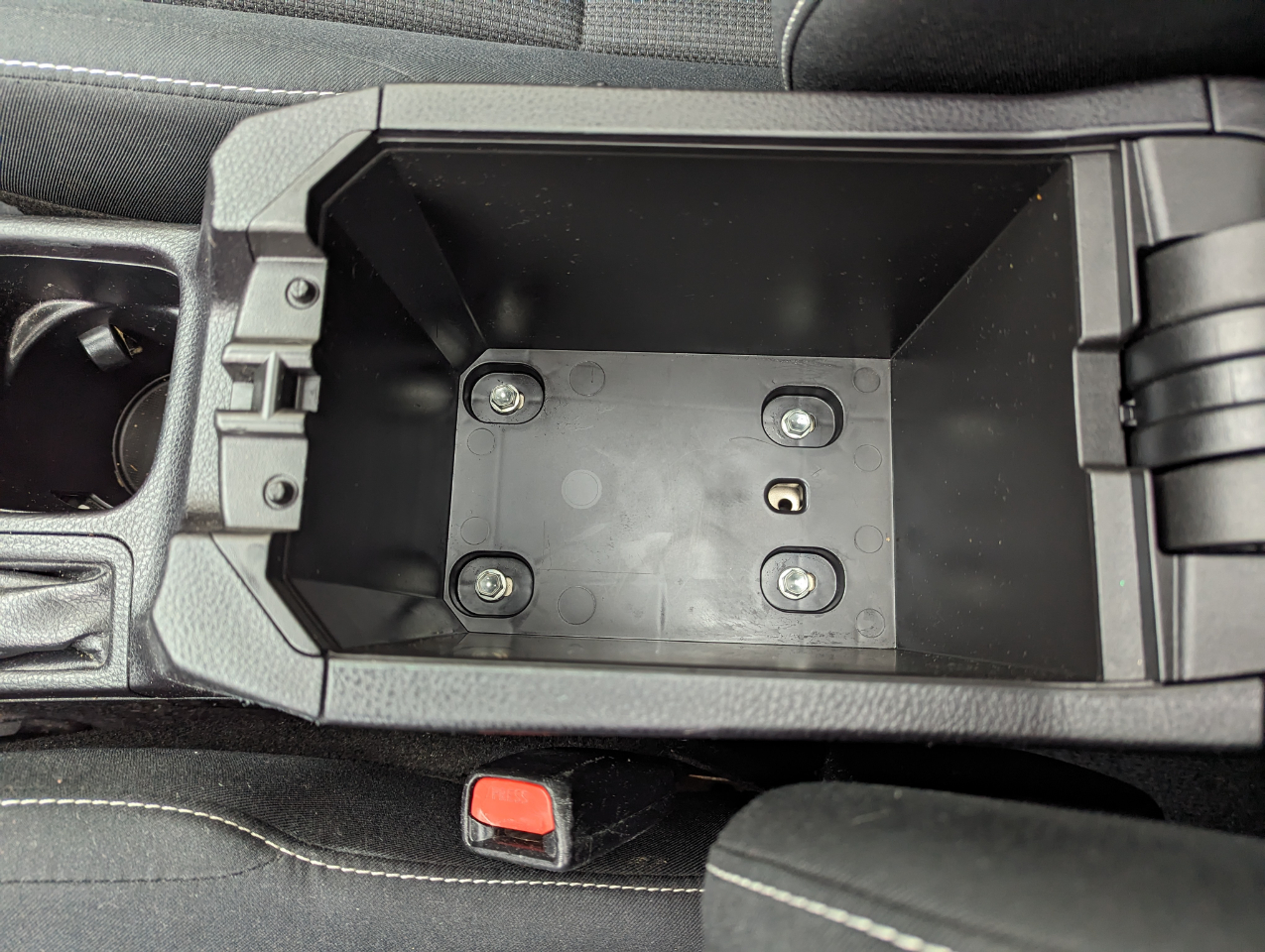 Toyota RAV4 Adventure AWD (Natl) 2018 Toyota RAV4 Adventure AWD (Natl) 2018