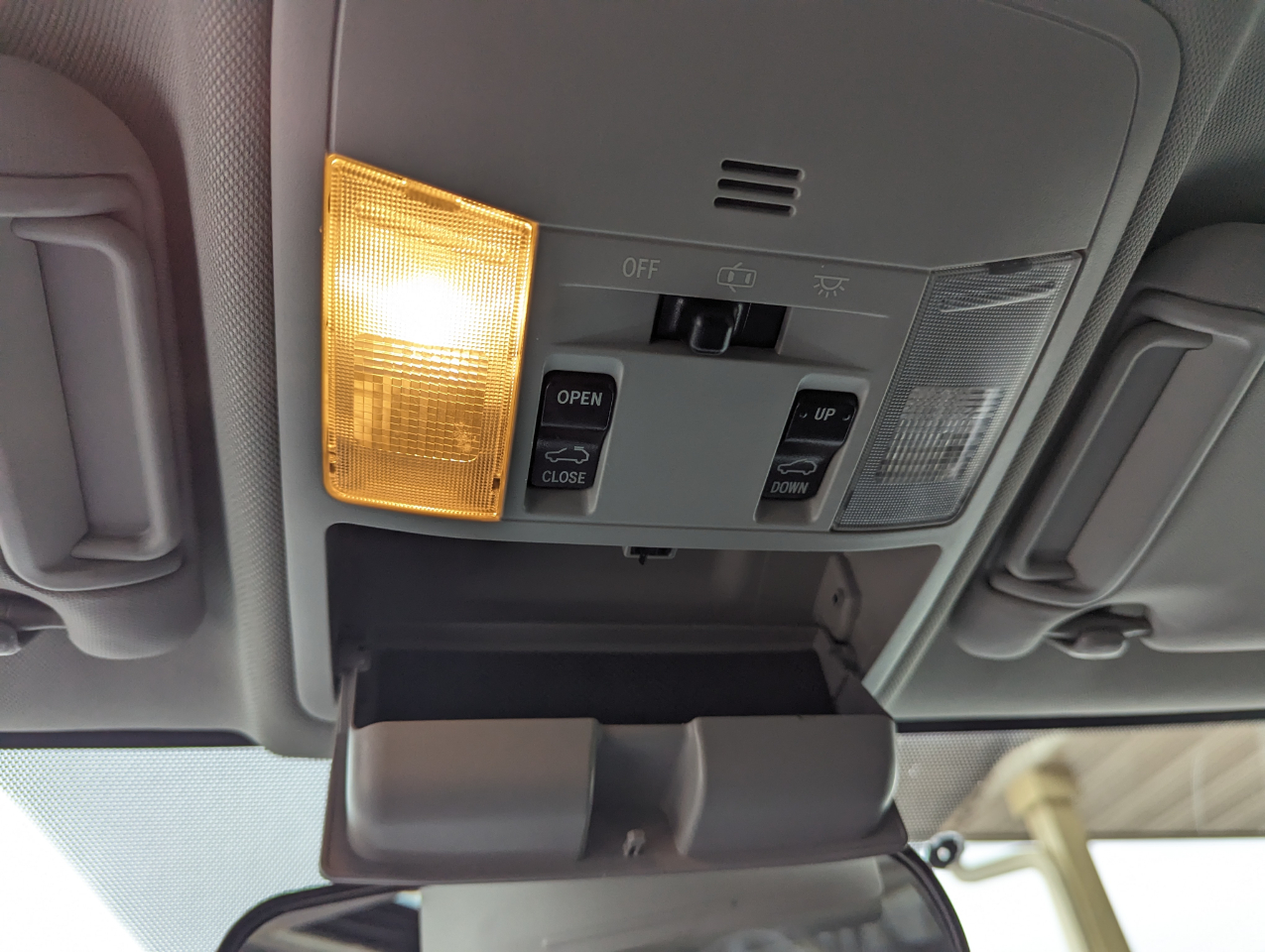 Toyota RAV4 Adventure AWD (Natl) 2018 Toyota RAV4 Adventure AWD (Natl) 2018