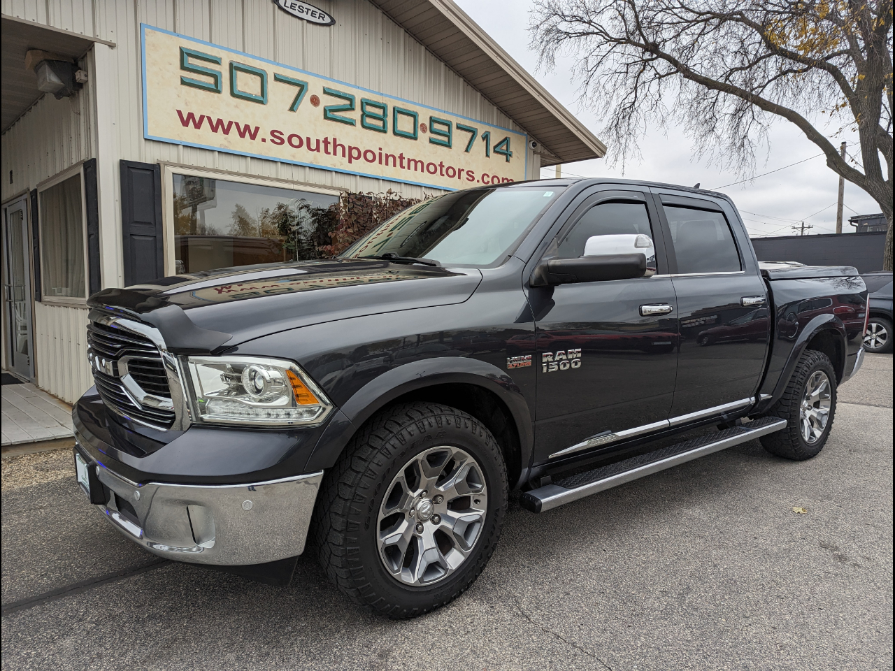 2018 RAM 1500 Limited 4x4 Crew Cab 5'7" Box *Ltd Avail*