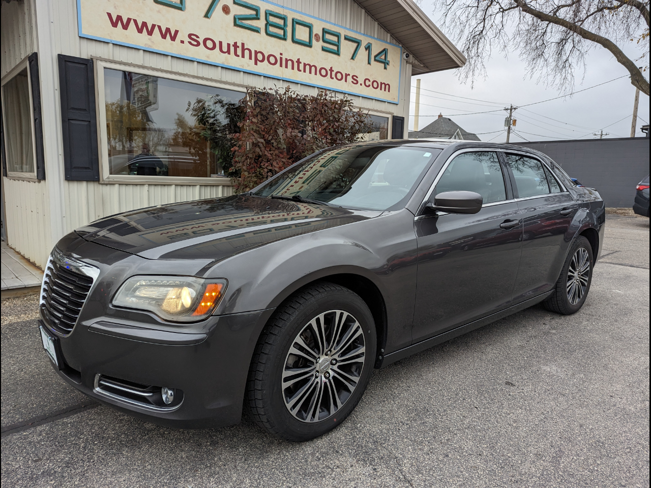 2013 Chrysler 300 4dr Sdn 300S AWD