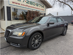 2013 Chrysler 300 