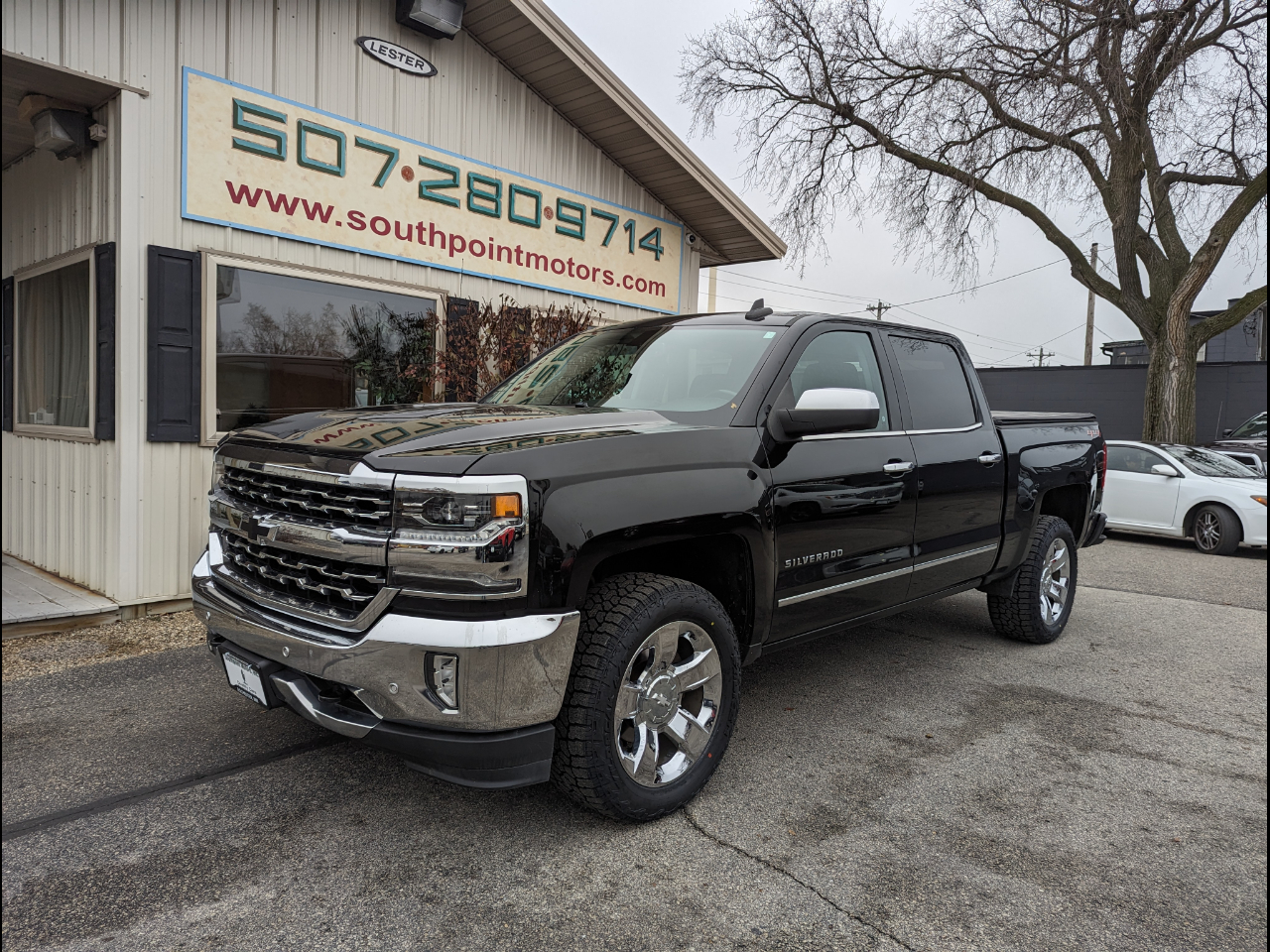 2018 Chevrolet Silverado 1500 4WD Crew Cab 143.5" LTZ w/1LZ