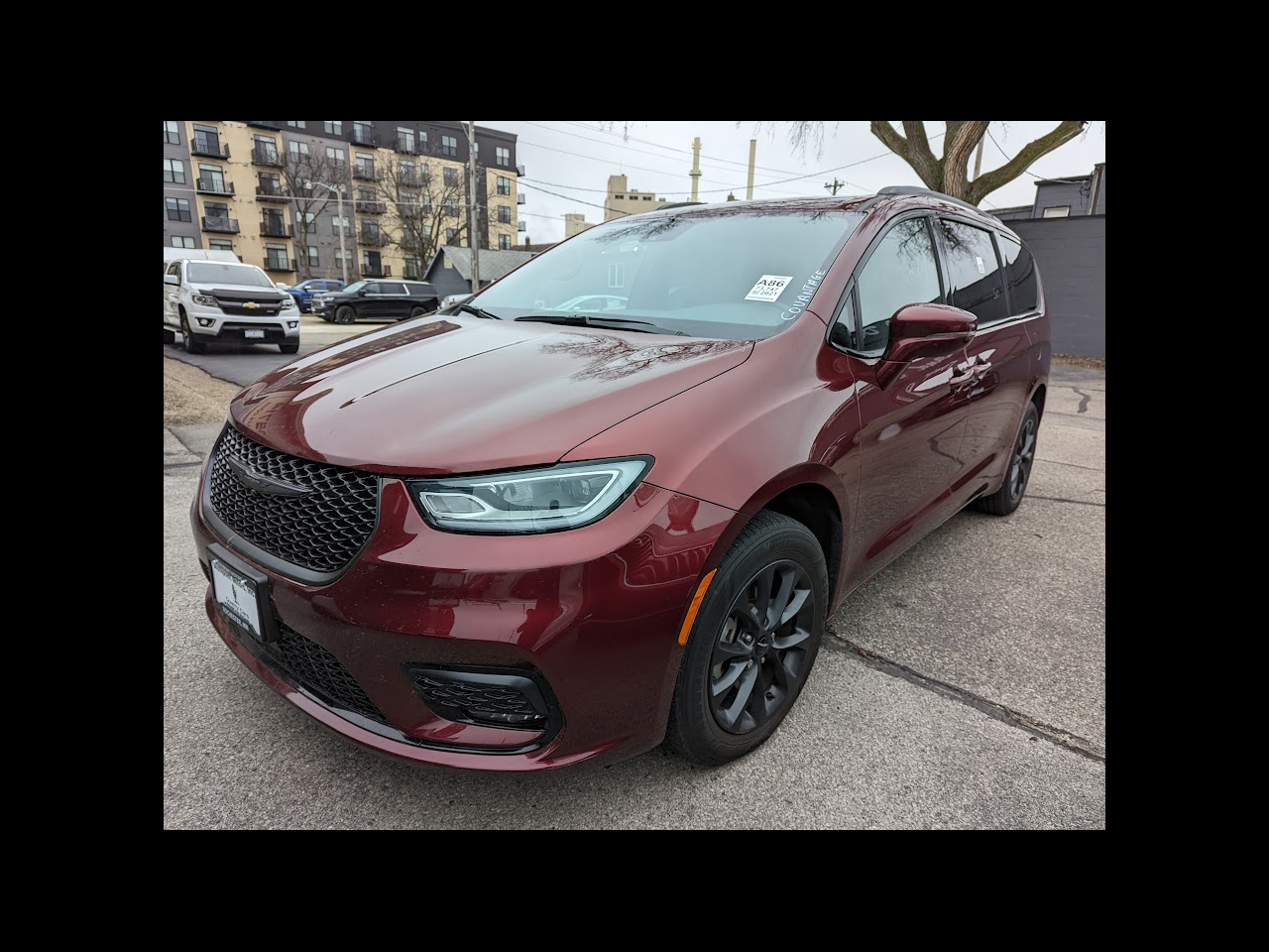 2021 Chrysler Pacifica Touring AWD