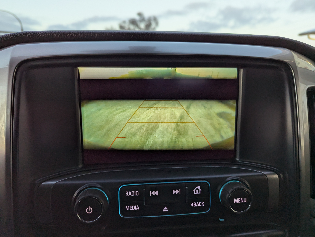 Chevrolet Silverado 1500 4WD Double Cab 143.5" LT w/2LT 2018