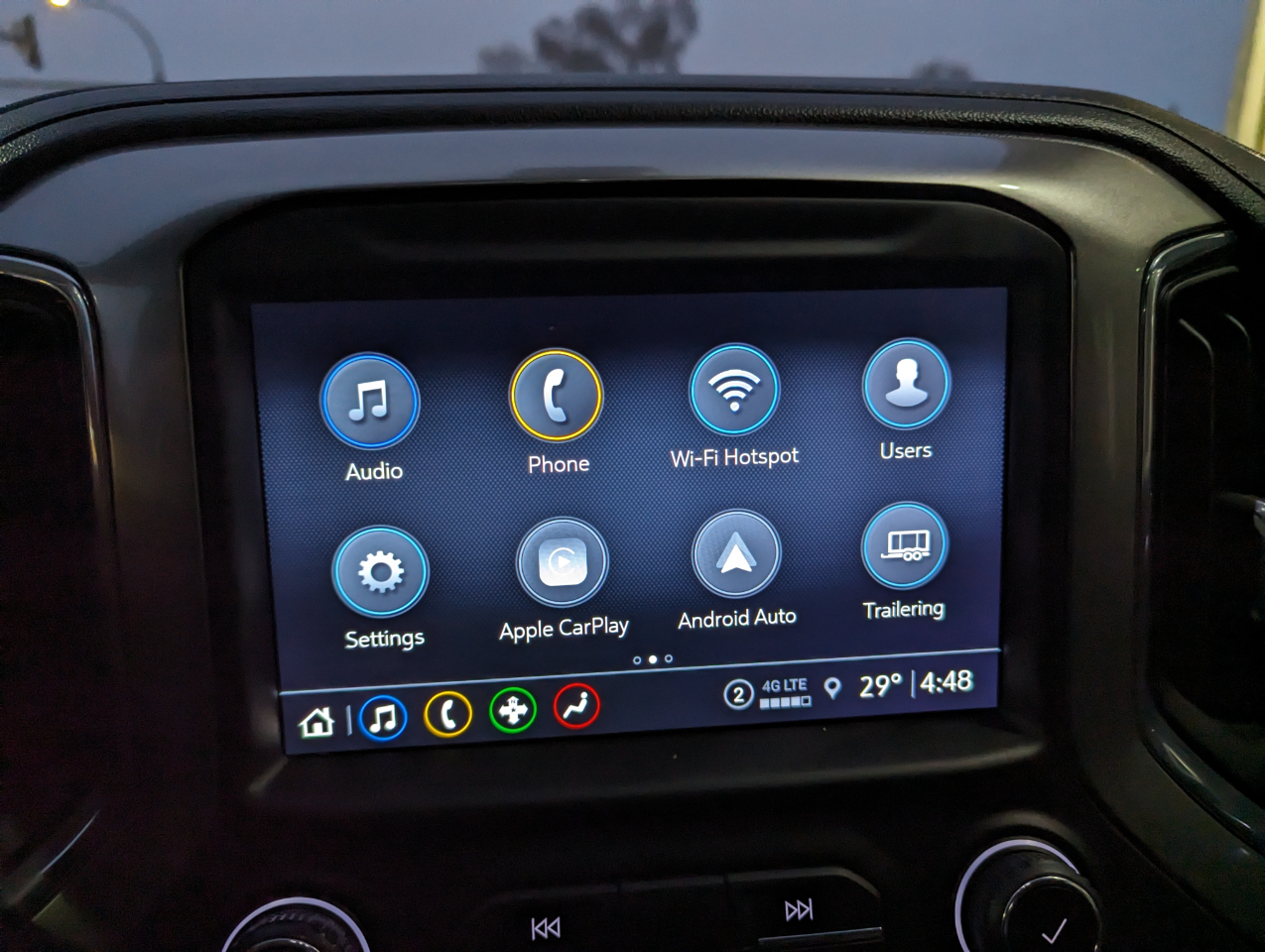 Chevrolet Silverado 1500 4WD Crew Cab 147" RST 2021