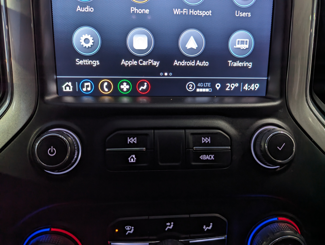 Chevrolet Silverado 1500 4WD Crew Cab 147" RST 2021