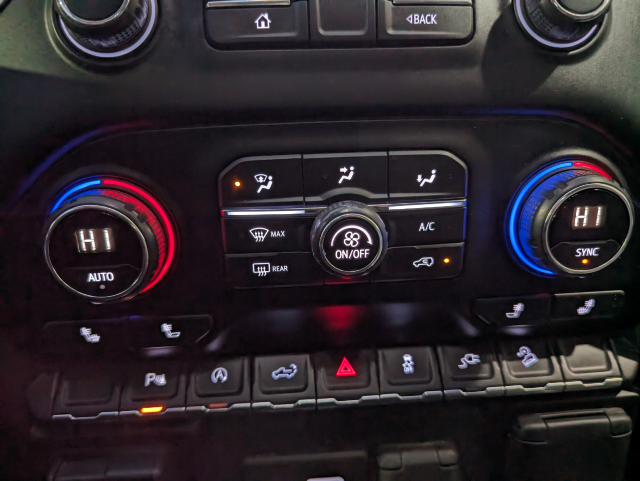 Chevrolet Silverado 1500 4WD Crew Cab 147" RST 2021