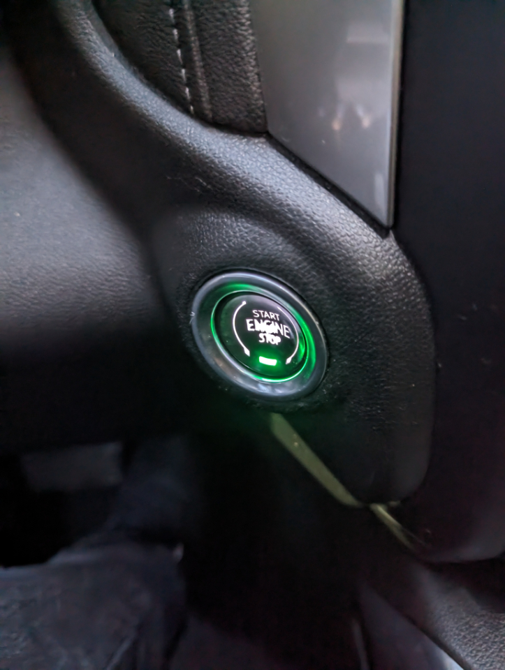 Chevrolet Silverado 1500 4WD Crew Cab 147" RST 2021