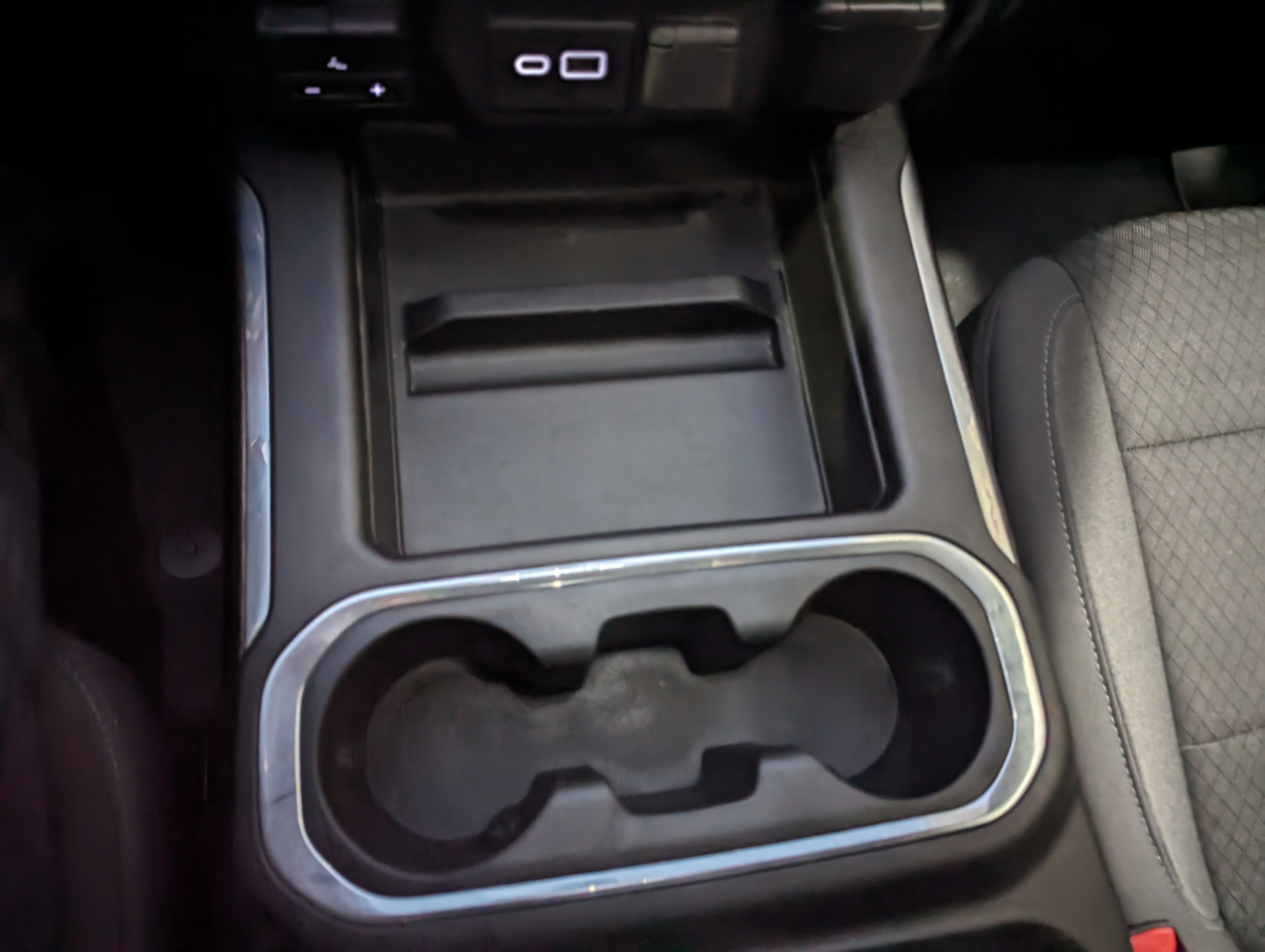 Chevrolet Silverado 1500 4WD Crew Cab 147" RST 2021