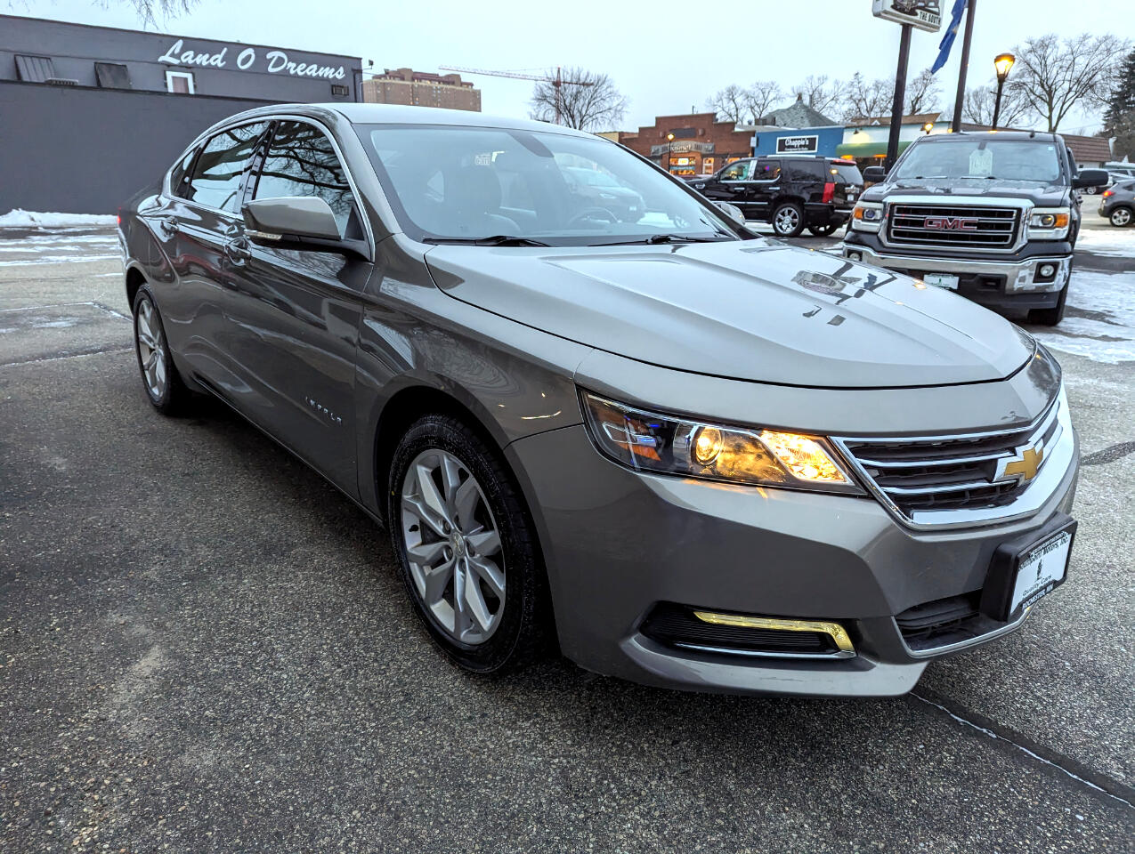 Chevrolet Impala 4dr Sdn LT w/1LT 2018