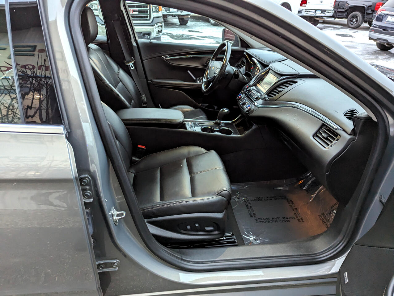 Chevrolet Impala 4dr Sdn LT w/1LT 2018