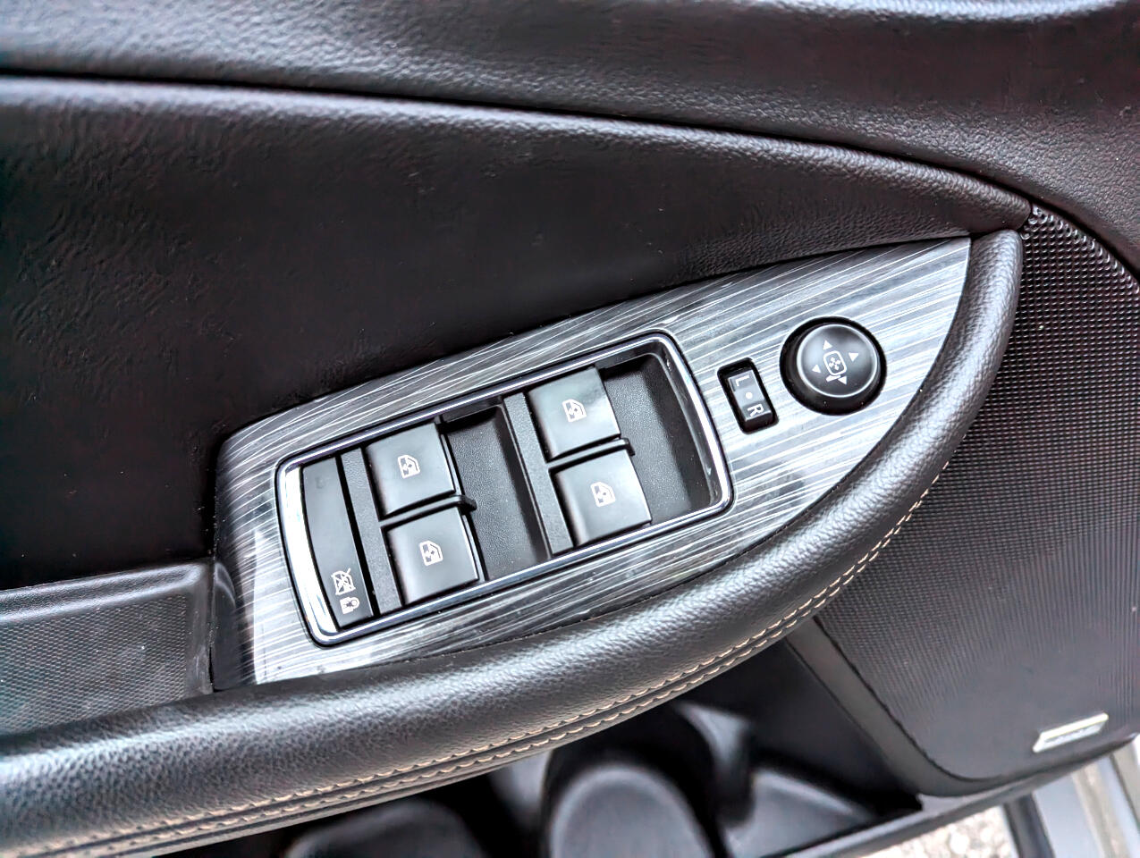 Chevrolet Impala 4dr Sdn LT w/1LT 2018