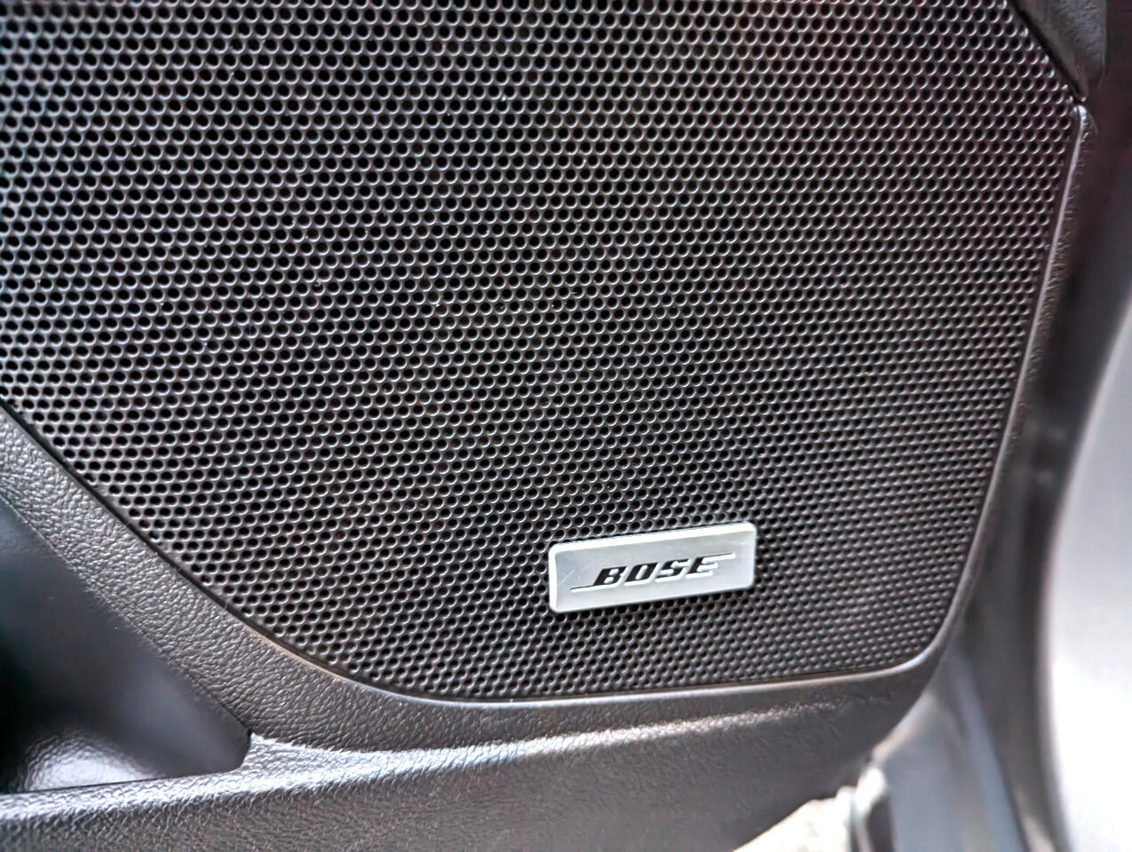 Chevrolet Impala 4dr Sdn LT w/1LT 2018