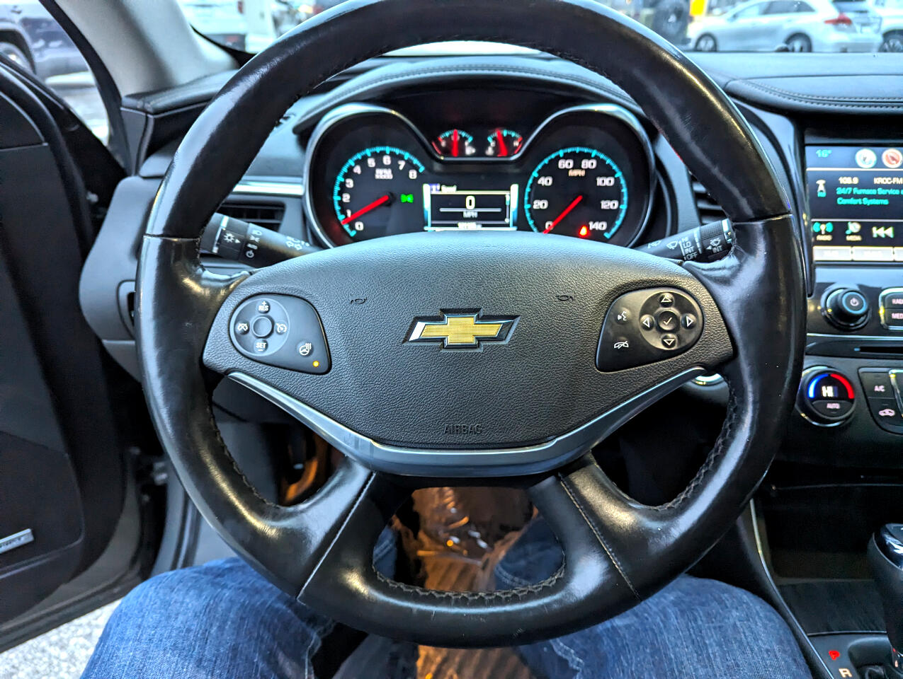 Chevrolet Impala 4dr Sdn LT w/1LT 2018