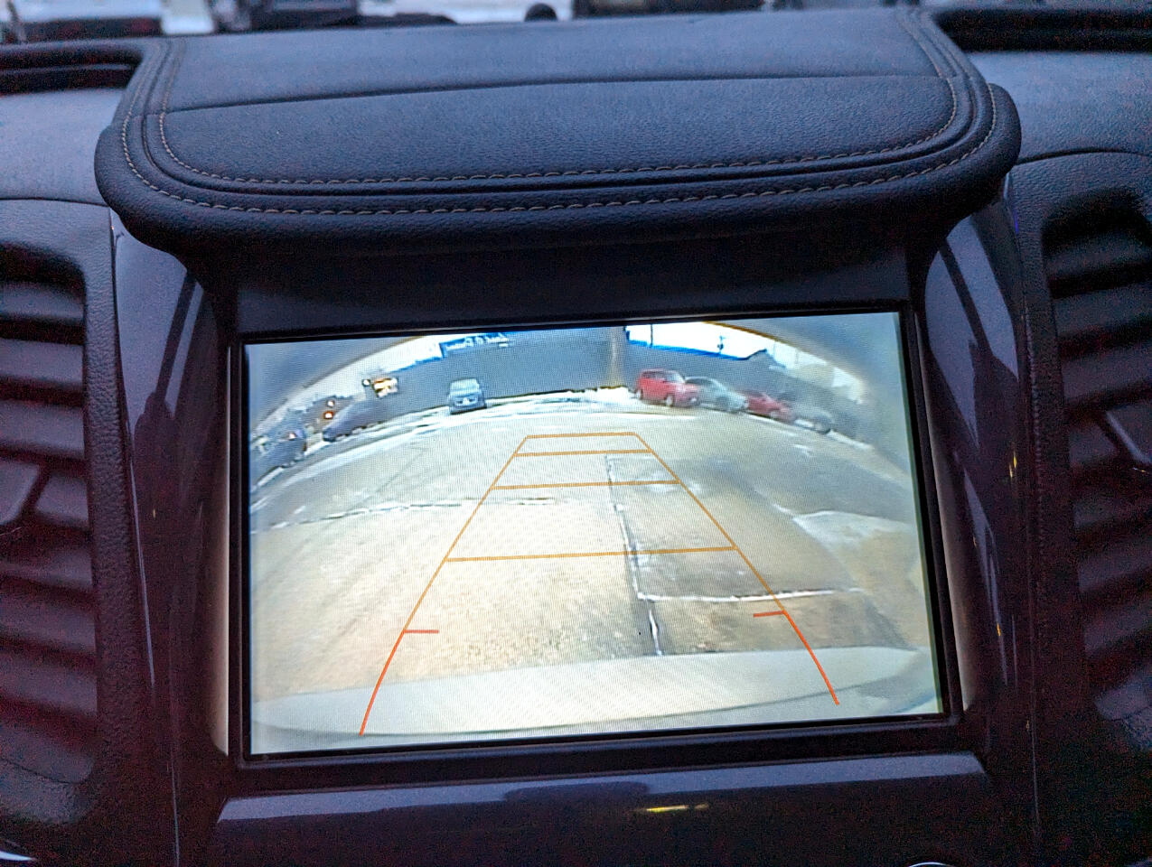 Chevrolet Impala 4dr Sdn LT w/1LT 2018