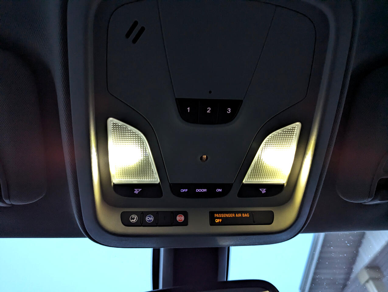 Chevrolet Impala 4dr Sdn LT w/1LT 2018