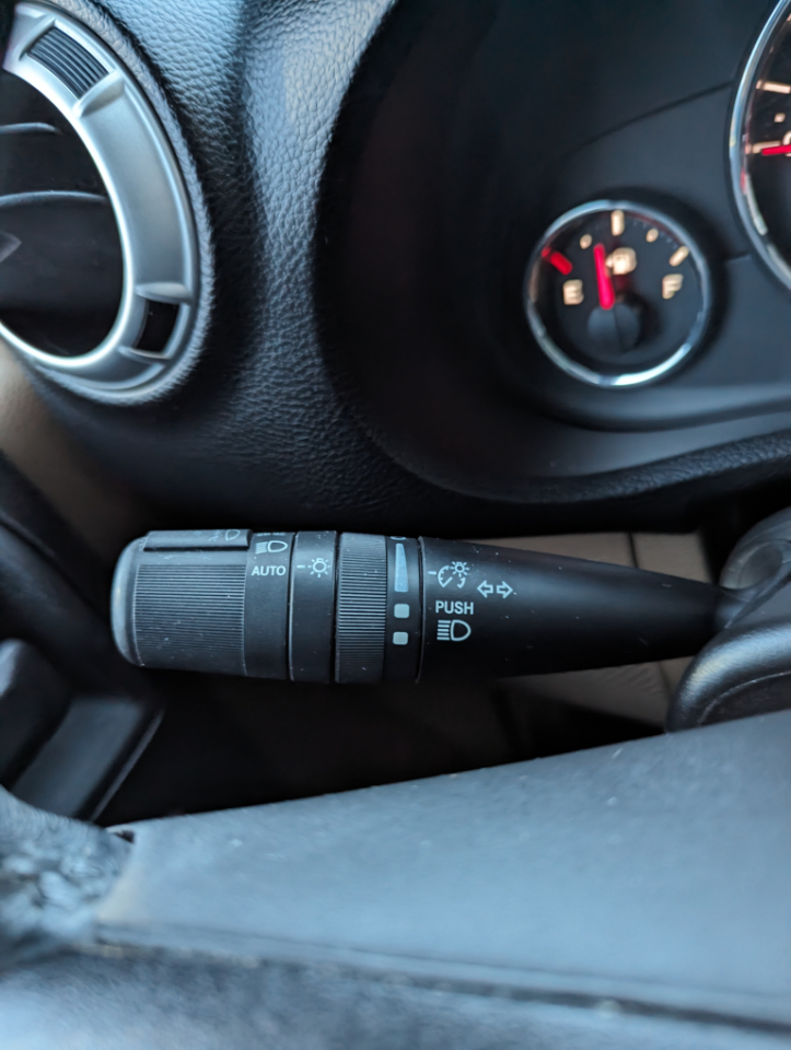 Jeep Wrangler Unlimited 4WD 4dr Sahara 2013