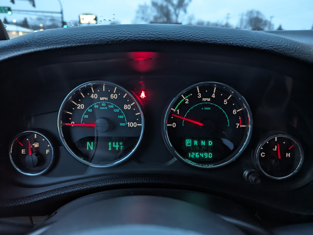 Jeep Wrangler Unlimited 4WD 4dr Sahara 2013