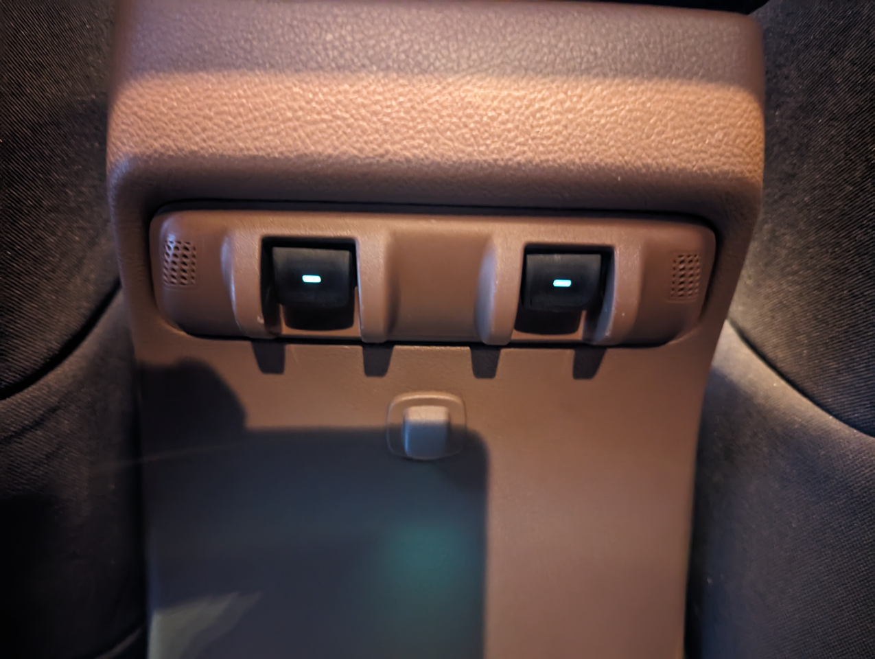 Jeep Wrangler Unlimited 4WD 4dr Sahara 2013