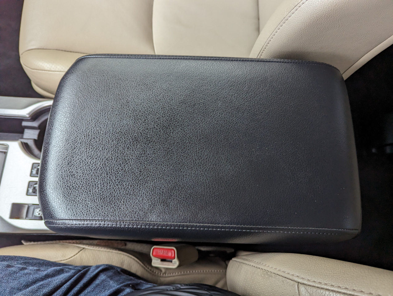 Toyota 4Runner 4WD 4dr V6 Limited (Natl) 2011