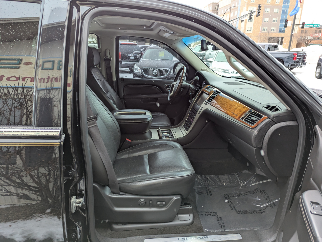 Cadillac Escalade AWD 4dr Platinum Edition 2013