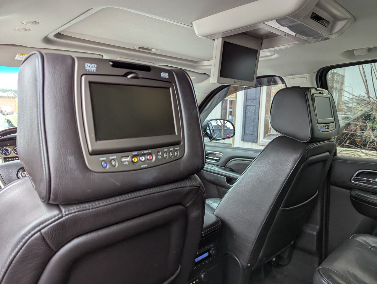 Cadillac Escalade AWD 4dr Platinum Edition 2013