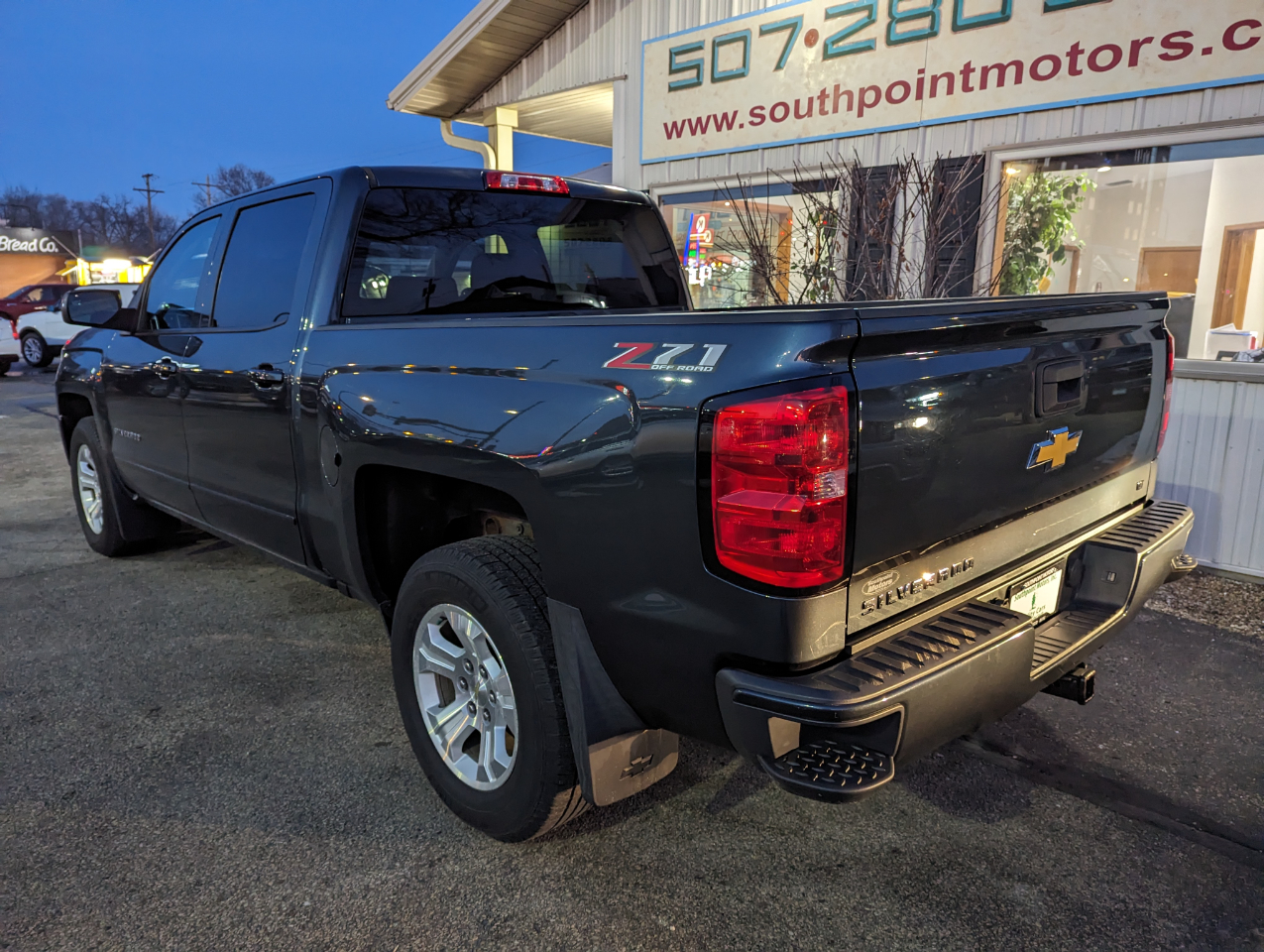 Chevrolet Silverado 1500 4WD Crew Cab 143.5" LT w/2LT 2018