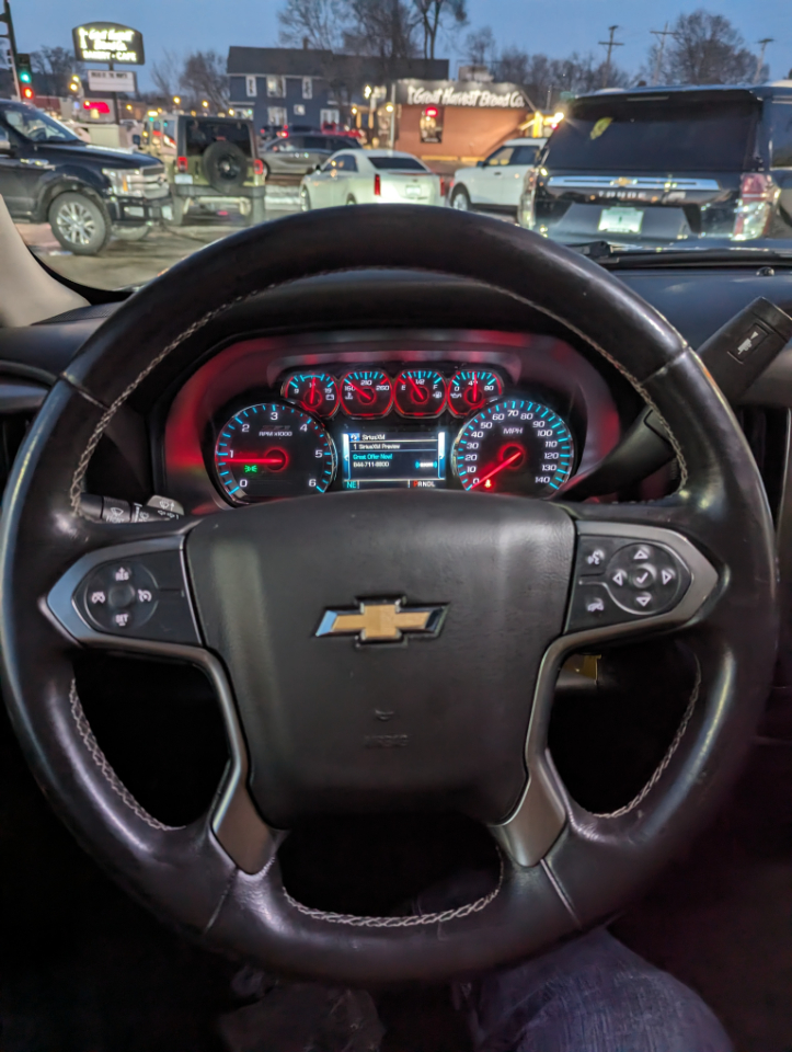 Chevrolet Silverado 1500 4WD Crew Cab 143.5" LT w/2LT 2018