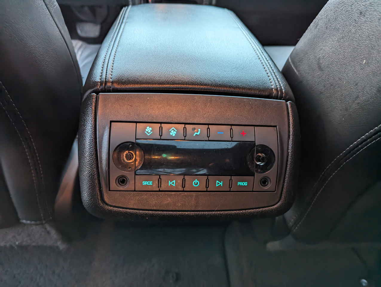 Buick Enclave AWD 4dr Premium 2016