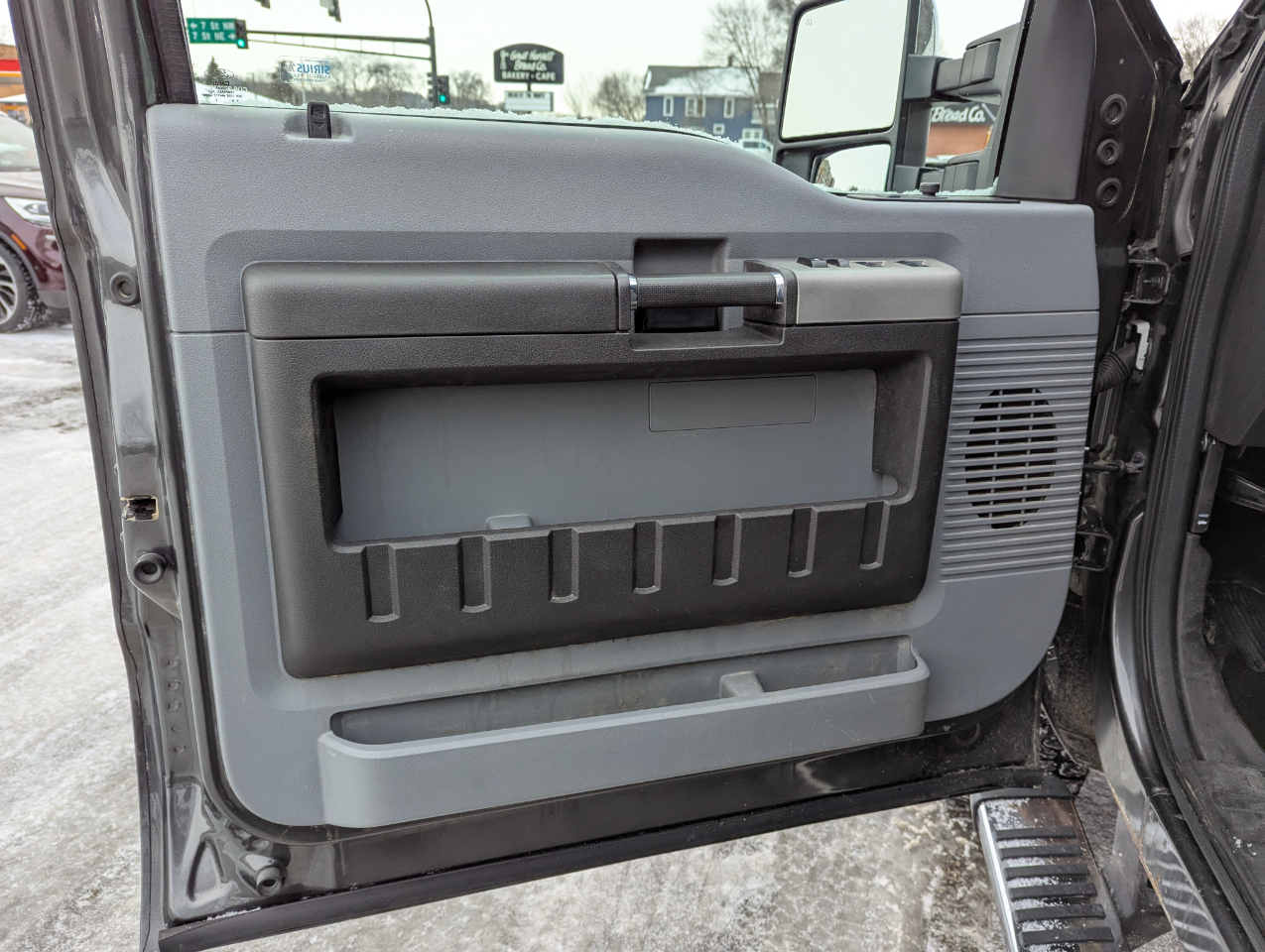 Ford Super Duty F-350 SRW 4WD Crew Cab 156" XLT 2016