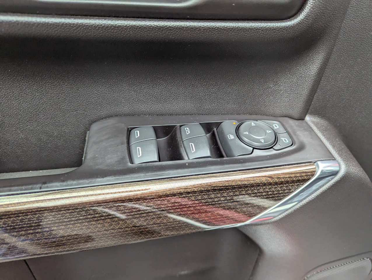 Chevrolet Silverado 1500 4WD Crew Cab 147" RST 2019