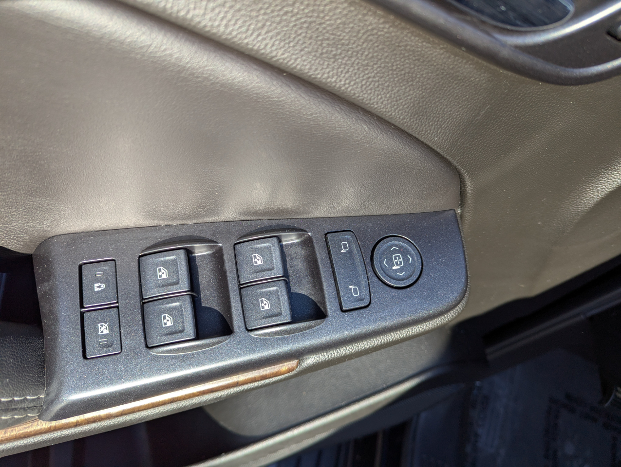 Chevrolet Tahoe 4WD 4dr LS 2018