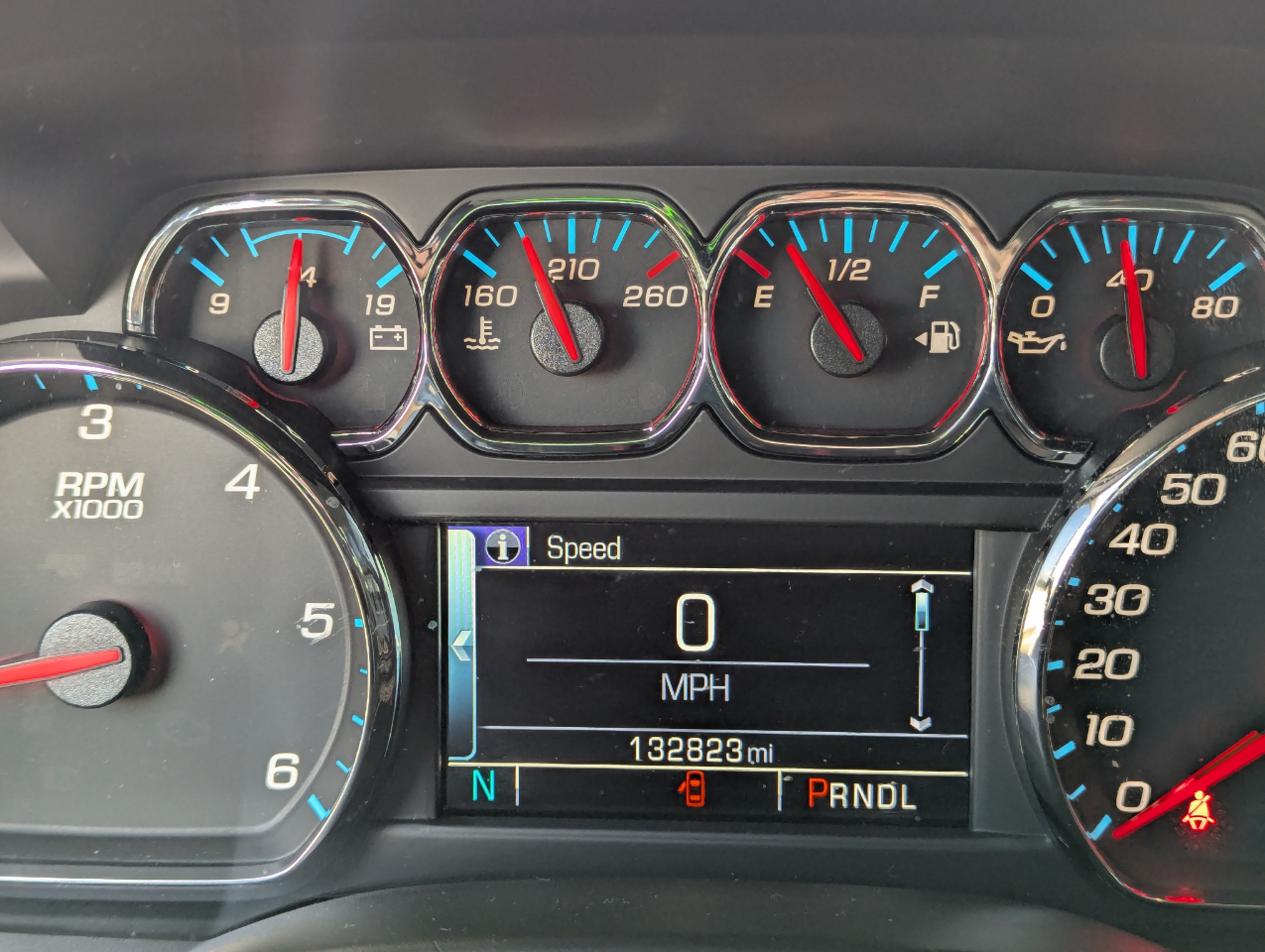 Chevrolet Tahoe 4WD 4dr LS 2018