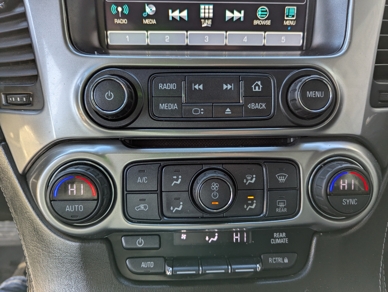 Chevrolet Tahoe 4WD 4dr LS 2018