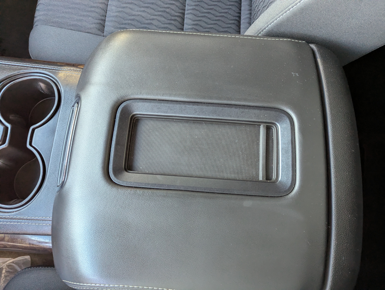 Chevrolet Tahoe 4WD 4dr LS 2018