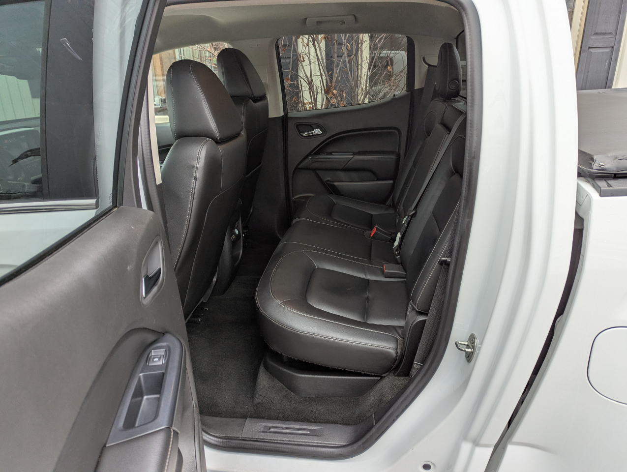 GMC Canyon 4WD Crew Cab 128.3" SLT 2015